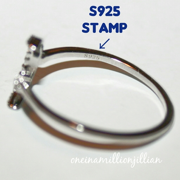 Sterling Silver Crescent Moon & Star Ring - Picture 5 of 7